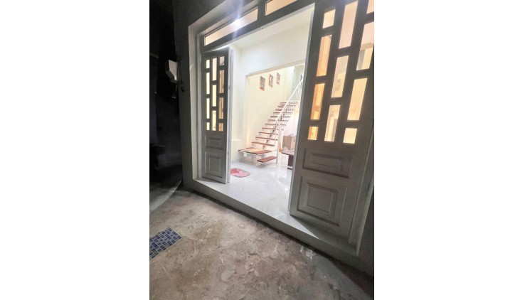 Chỉ 2.1 tỷ Bán Gấp Nhà  2 Tầng Gần Tô Ngọc Vân Tam Bình Thủ Đức Mới Đẹp Ở Ngay